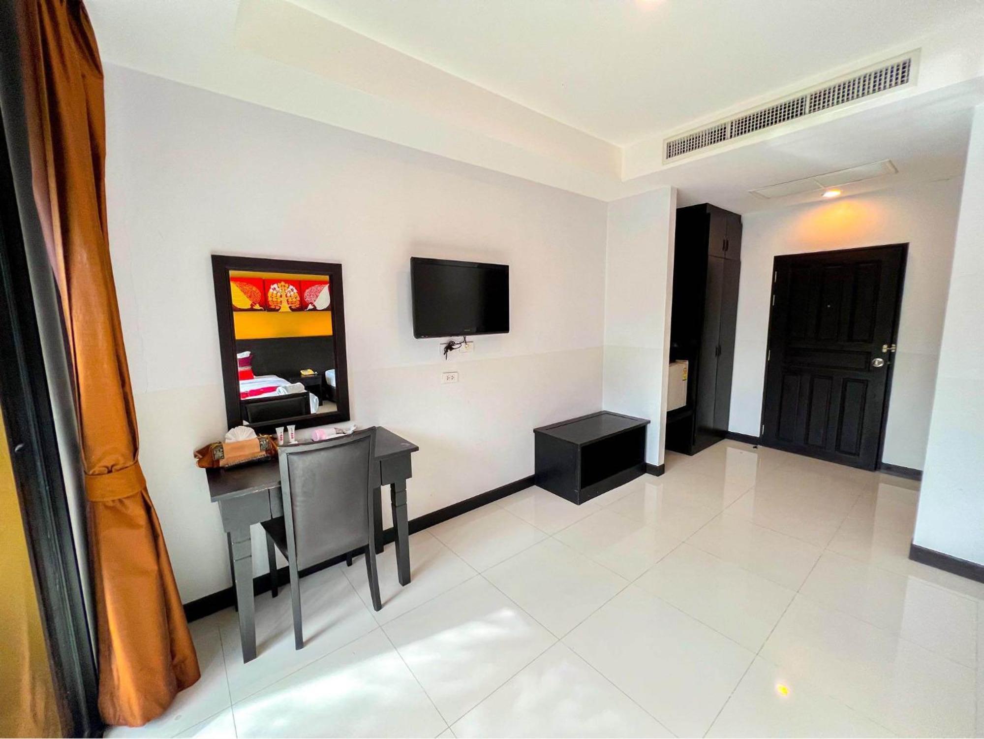 Naiyang Beach Hotel Sha Plus Phuket Exteriér fotografie