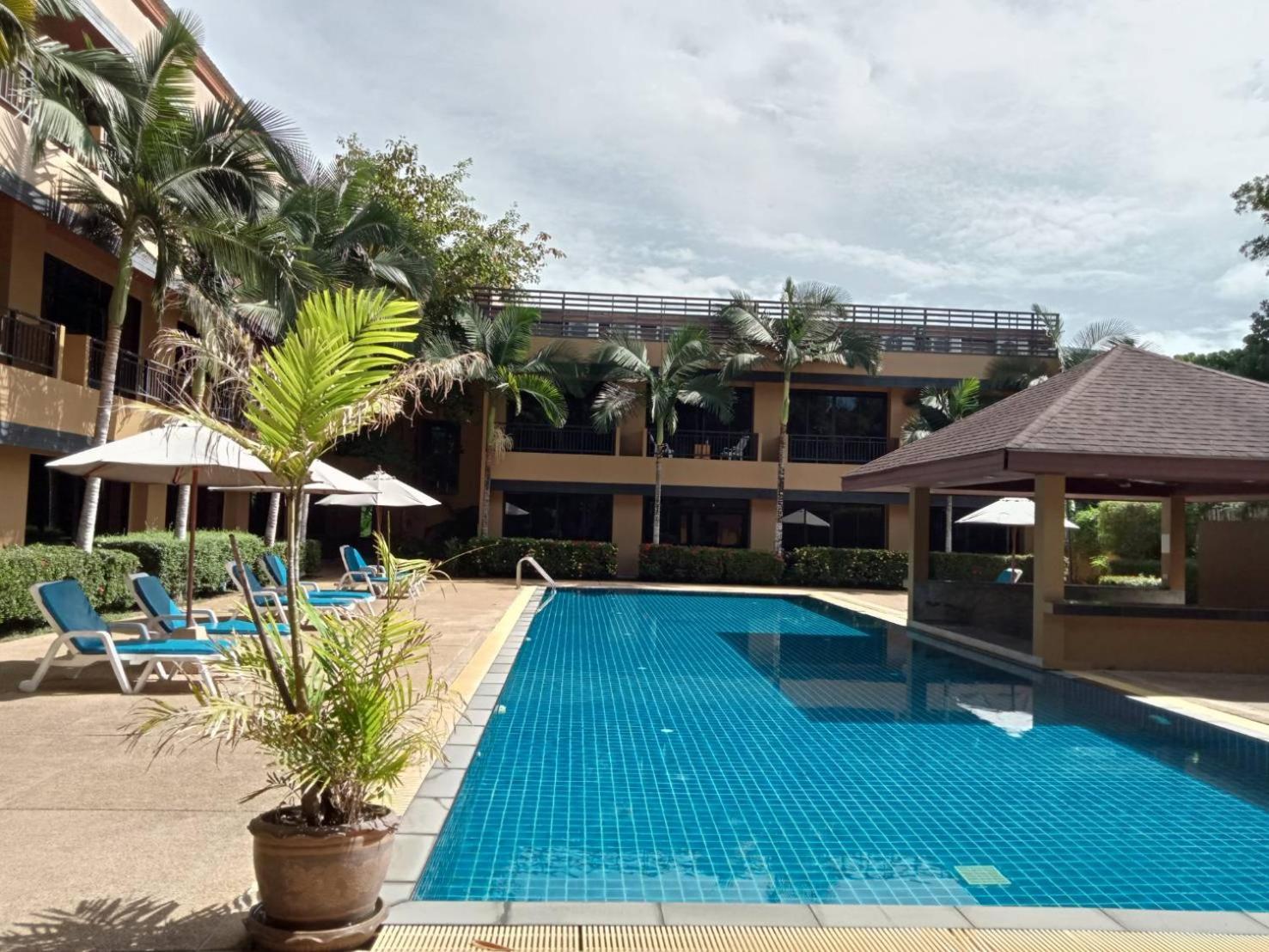 Naiyang Beach Hotel Sha Plus Phuket Exteriér fotografie