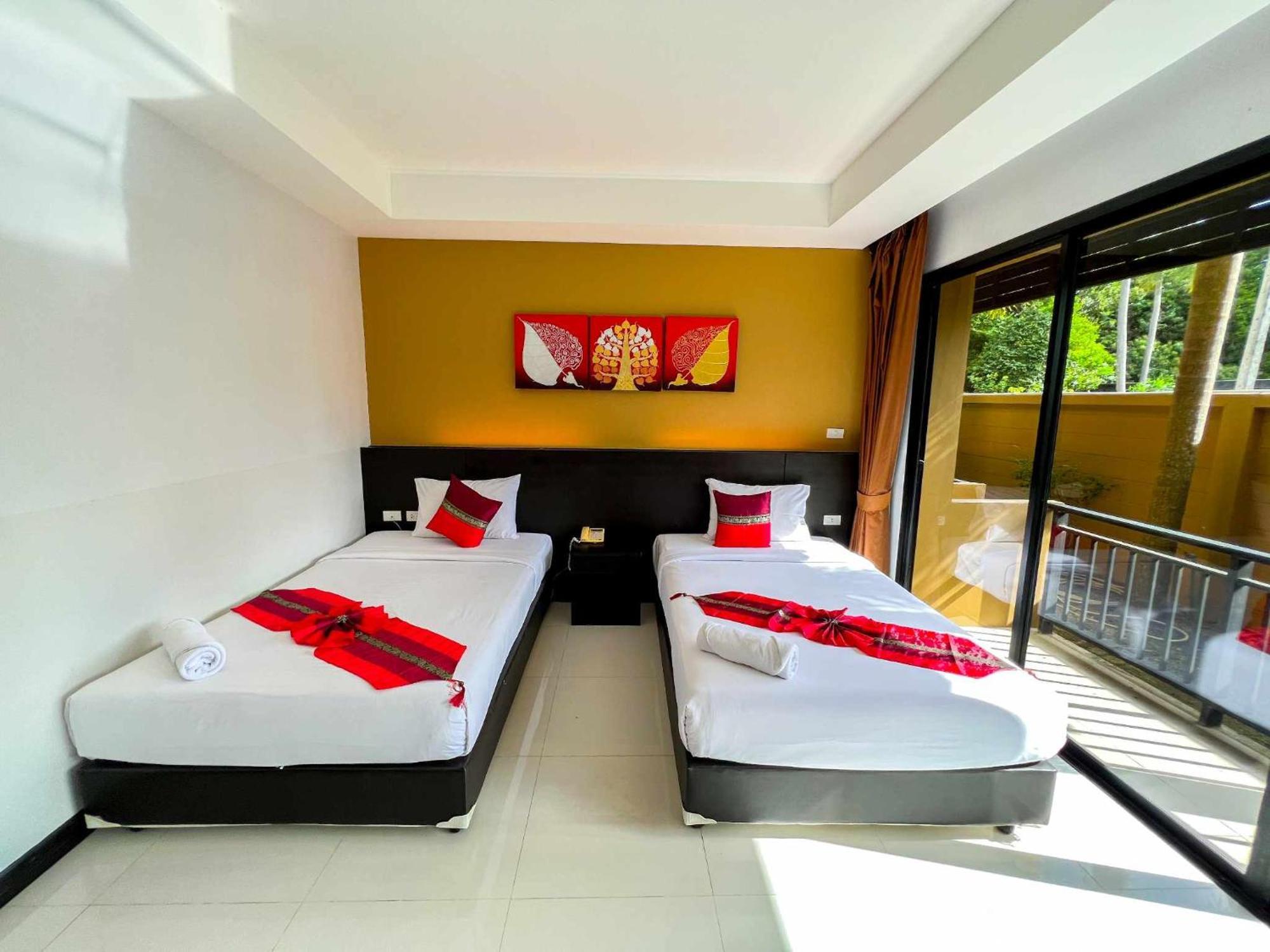 Naiyang Beach Hotel Sha Plus Phuket Exteriér fotografie