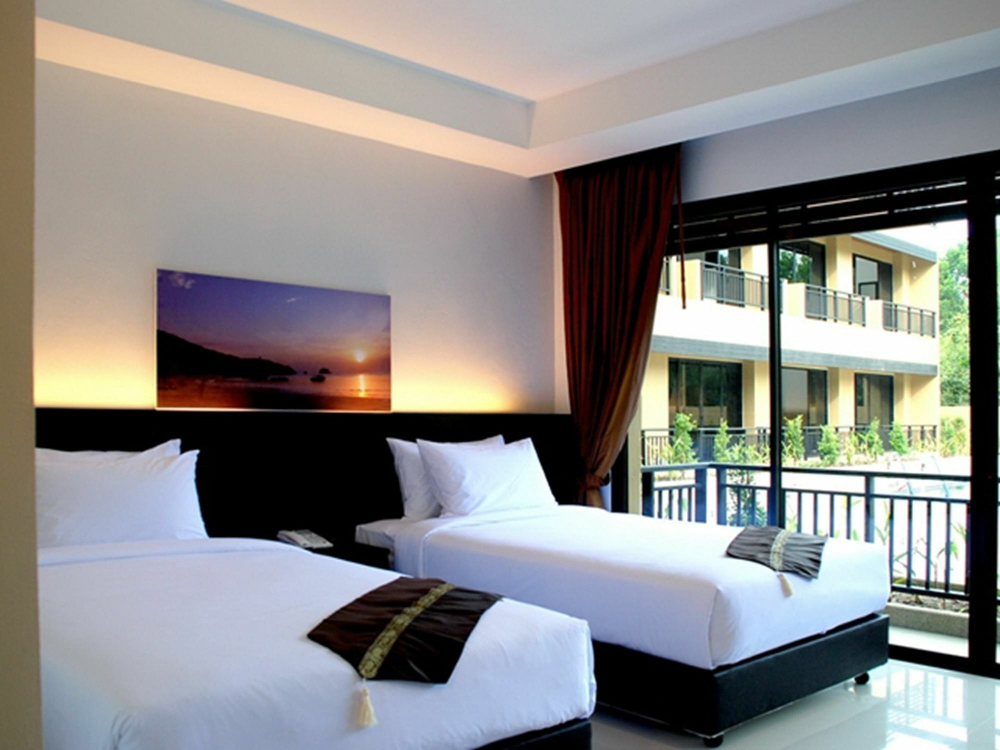 Naiyang Beach Hotel Sha Plus Phuket Exteriér fotografie