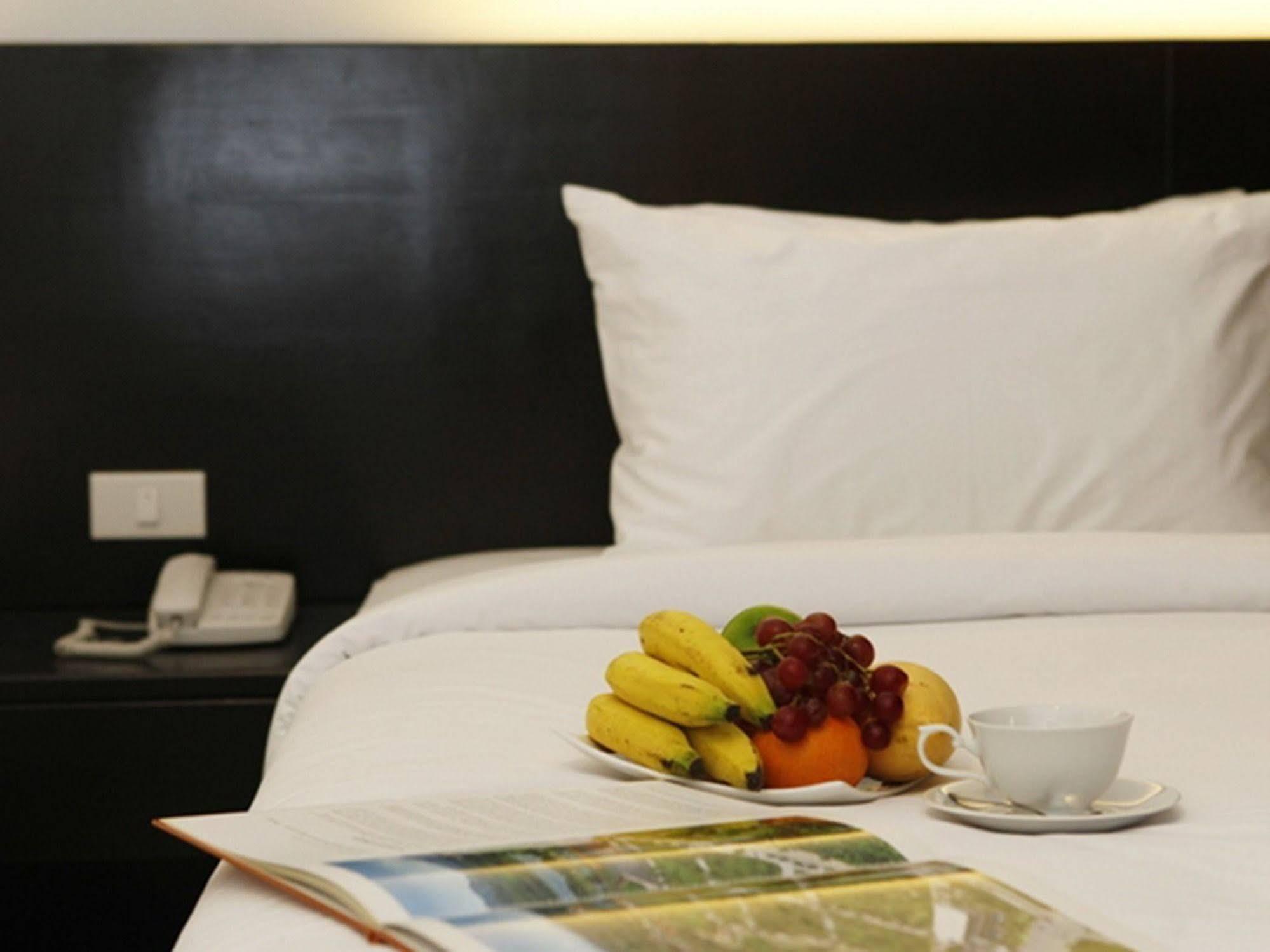 Naiyang Beach Hotel Sha Plus Phuket Exteriér fotografie